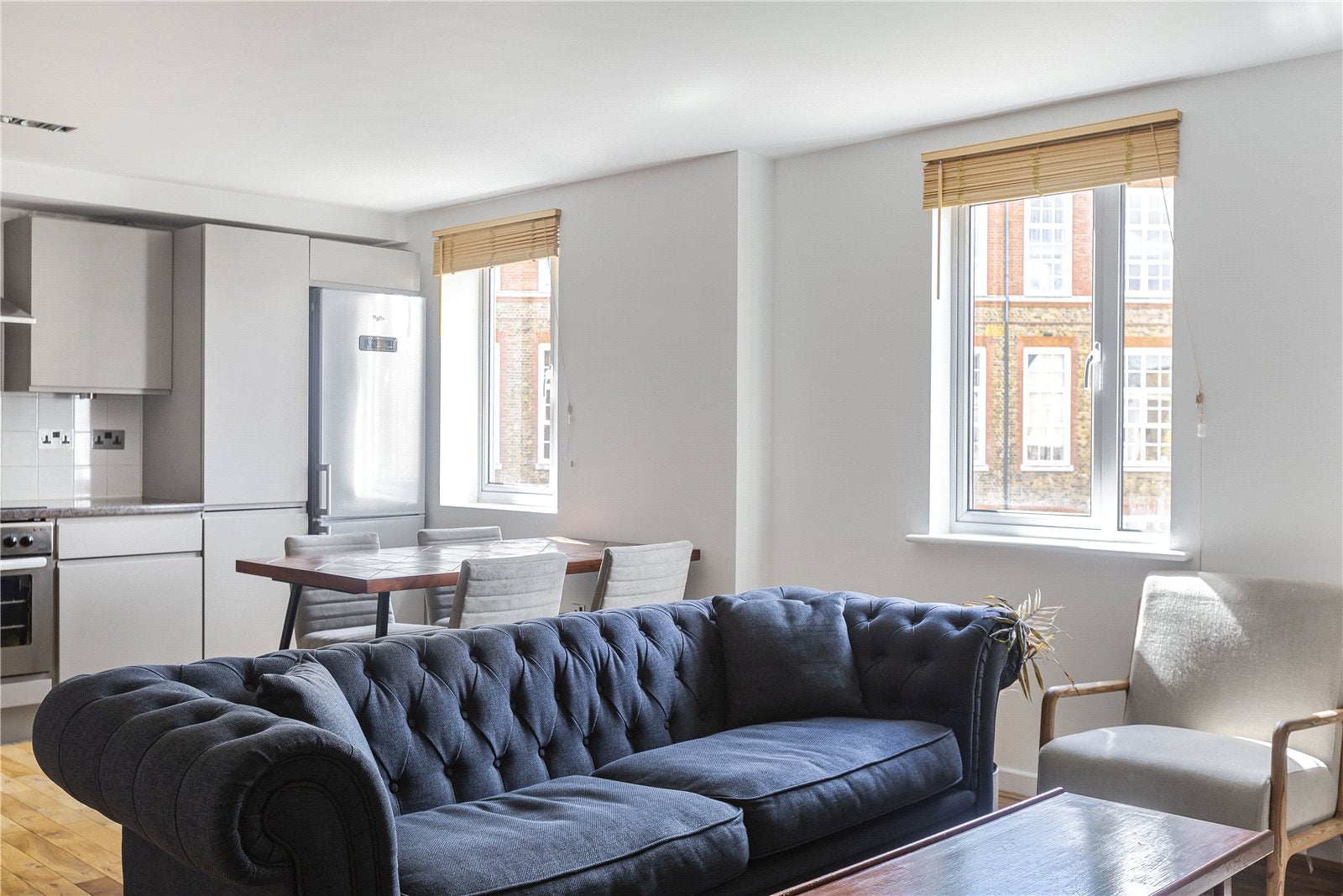 Flat Enfield Road in Greater London