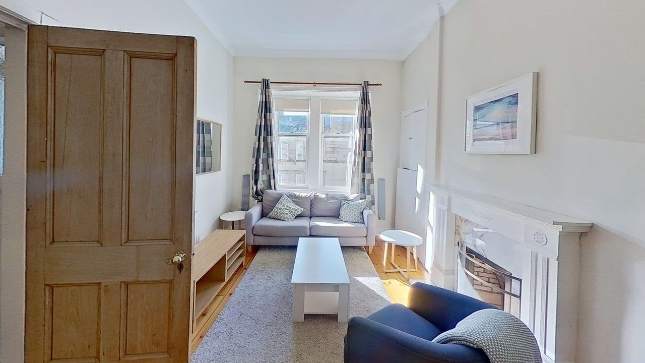 Flat Dean Park Street in City of Edinburgh