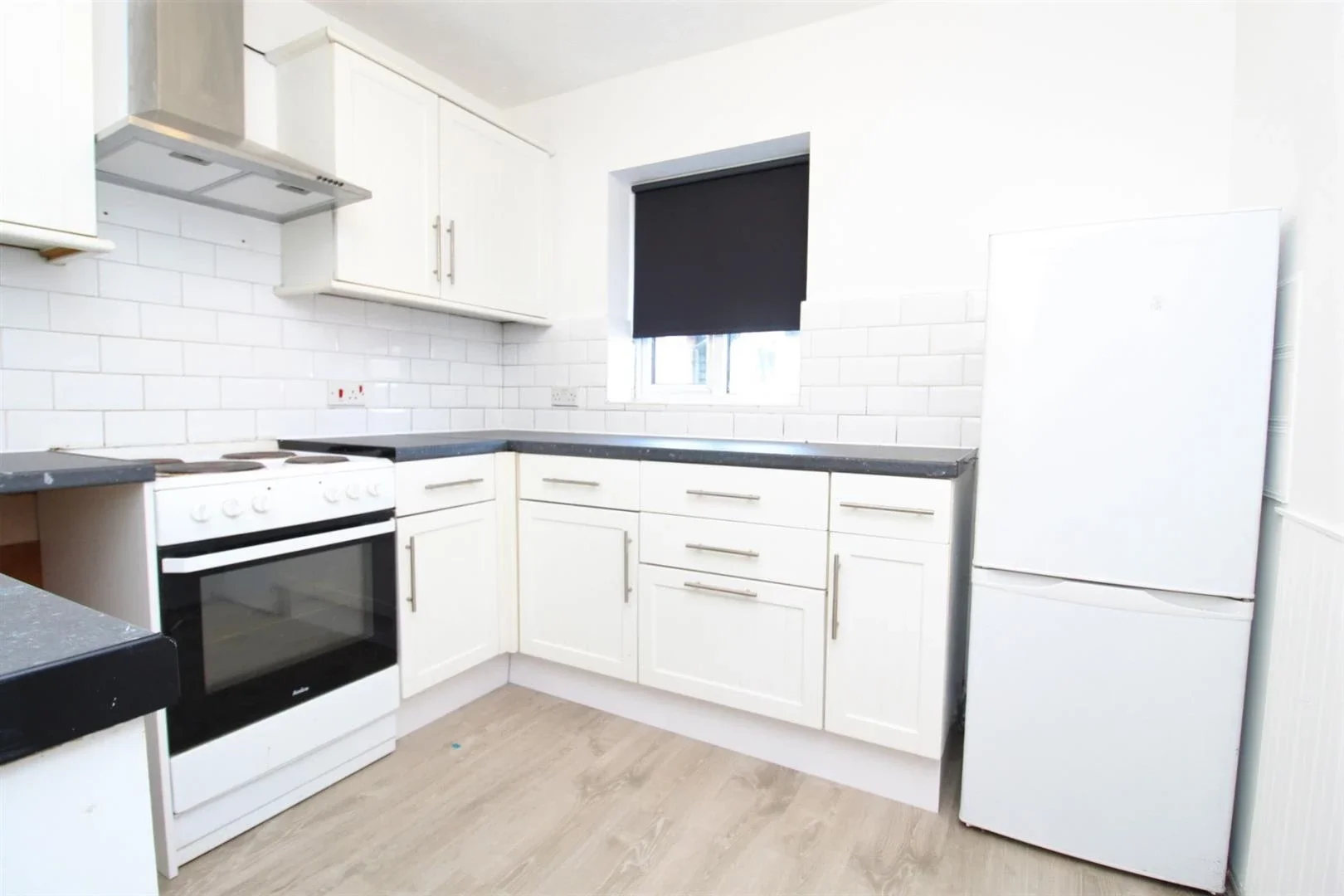 Flat De Mandeville Court in Greater London