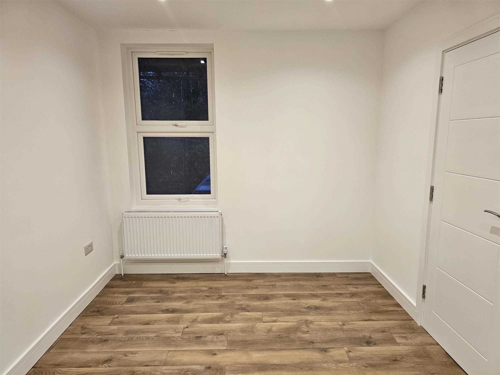 Flat Colindale Avenue in Greater London