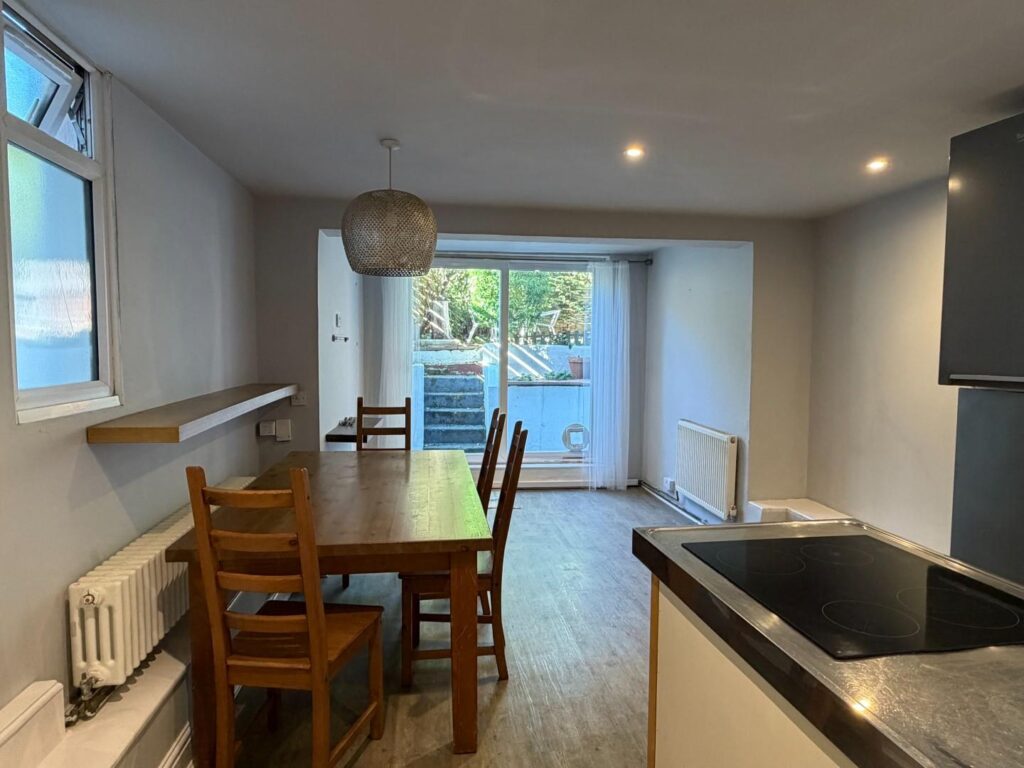 Flat Wilbury Villas in Hove