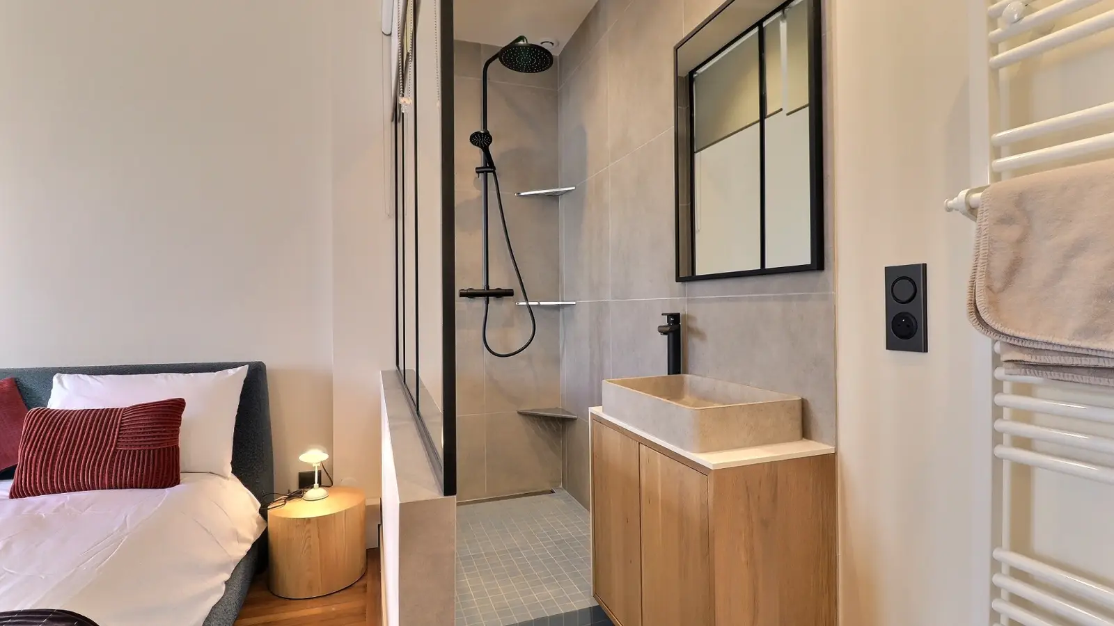 Flat Rue Froment in Paris