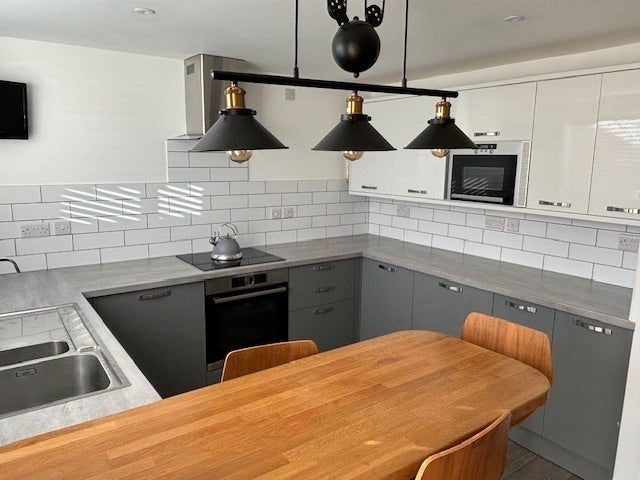 Flat Edgehill Close in Harborough