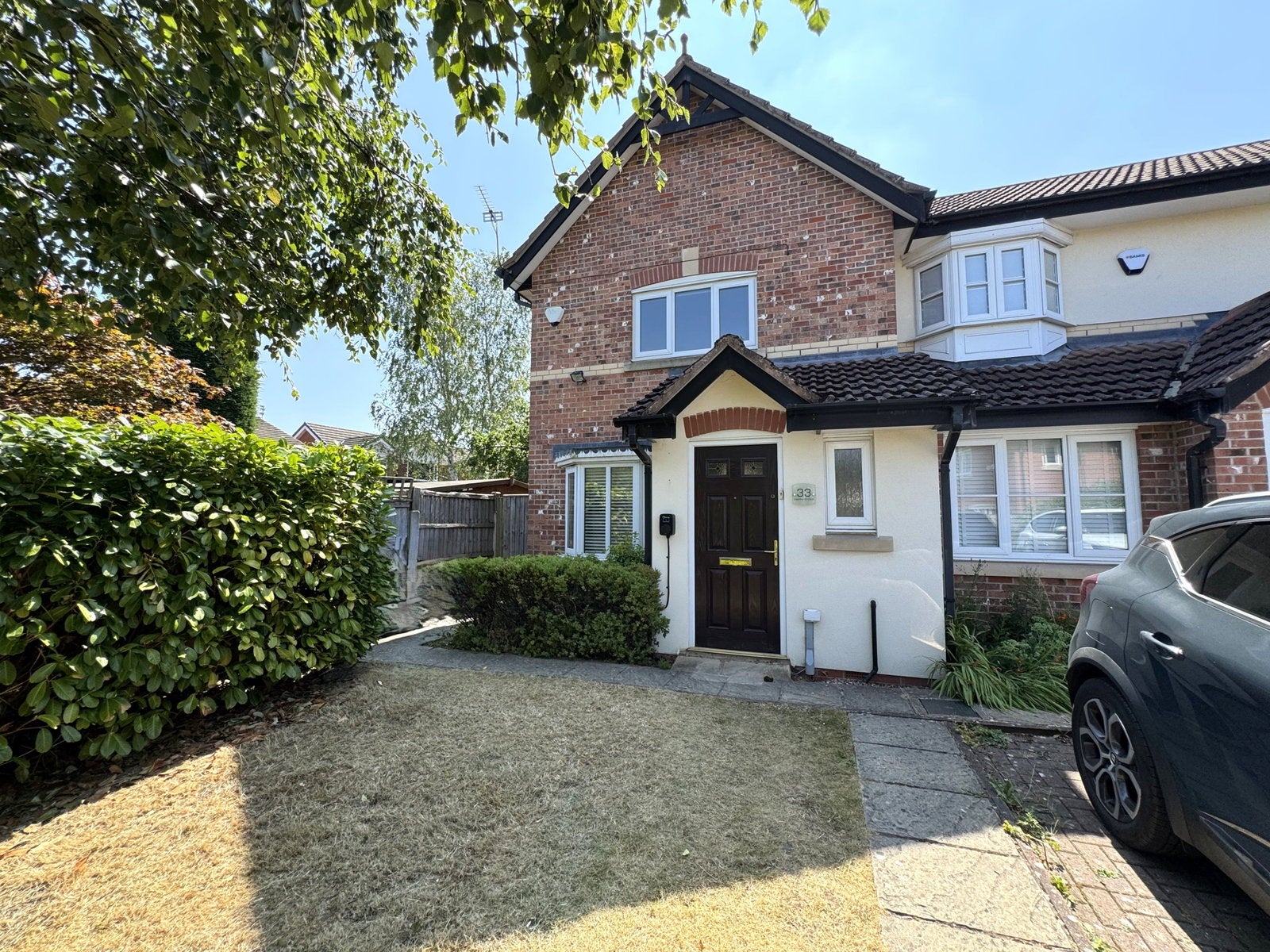 House Lawnhurst Close in Cheadle Hulme