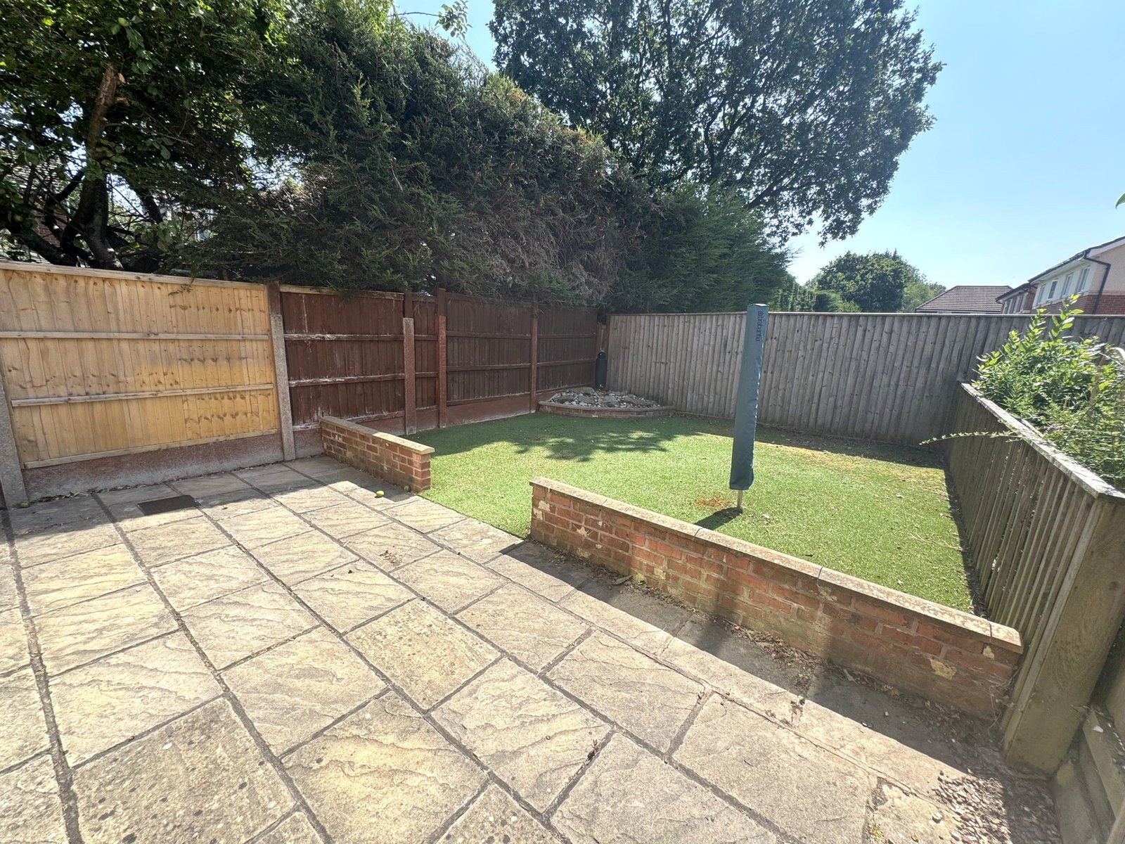 House Lawnhurst Close in Cheadle Hulme