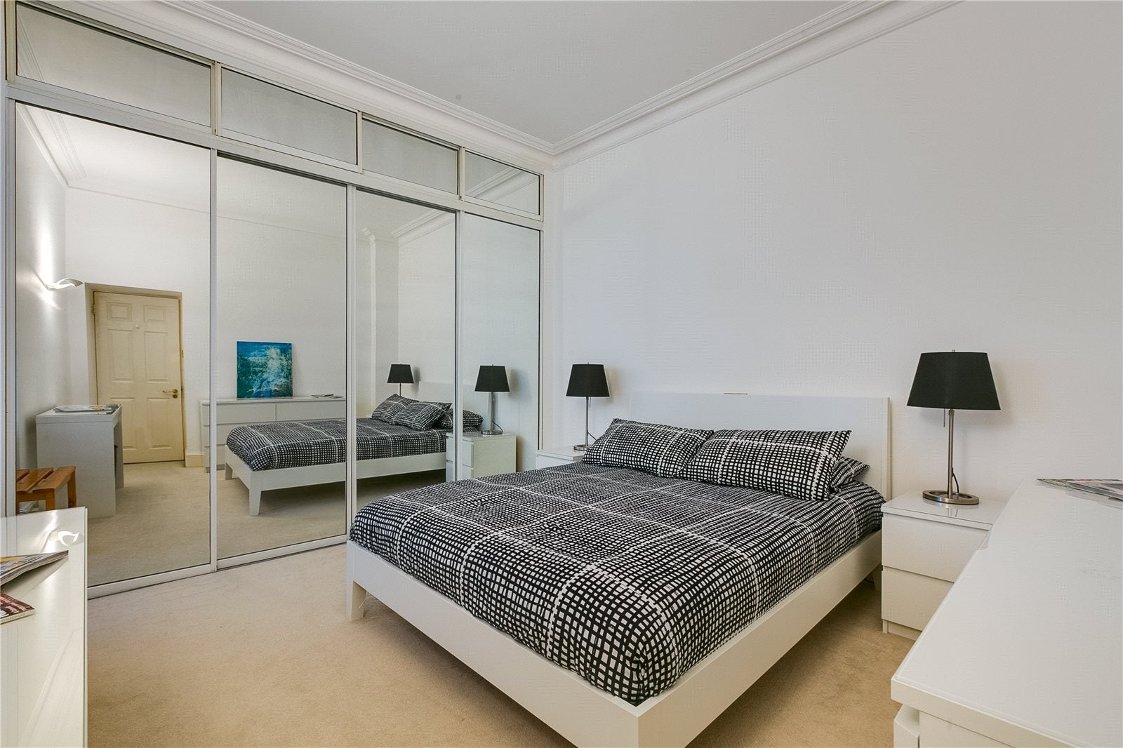 Flat Brompton Road in Greater London