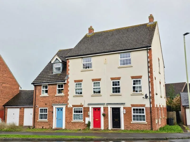 House Sealand Way in Gloucester