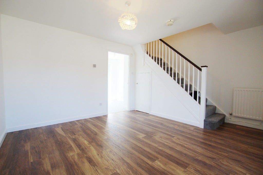House Steel Place in Wishaw