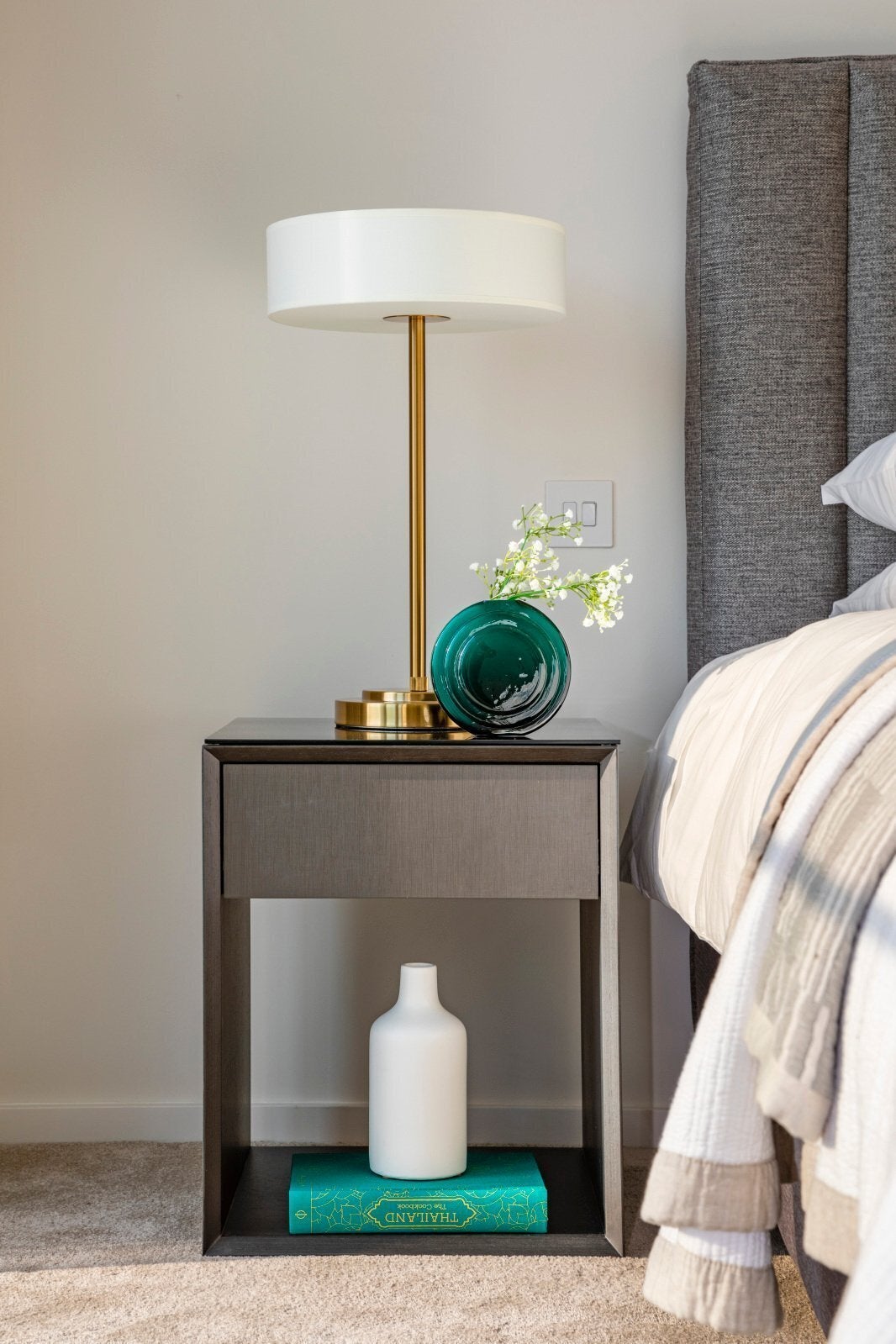 Flat Newfoundland Place in Greater London