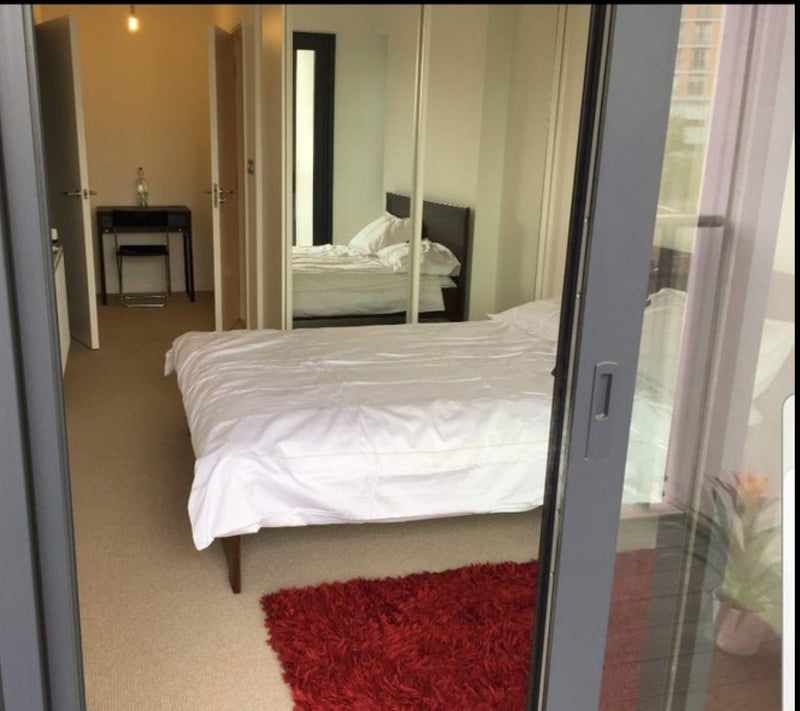 Flat Yabsley Street in Greater London