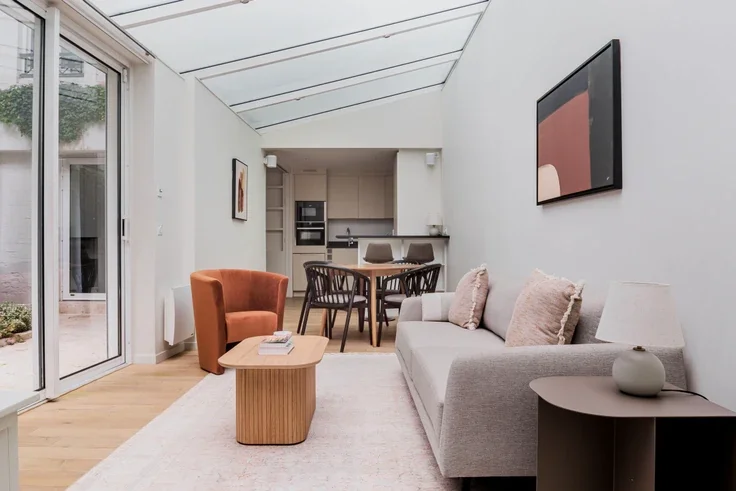 Appartement Rue Augereau à Paris