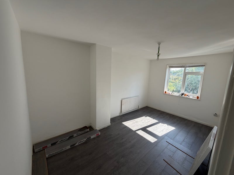 House Peterswood Close in Manchester