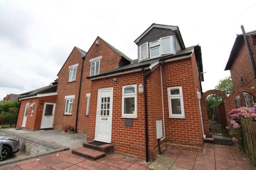 Flat Broadlands Road in Southampton
