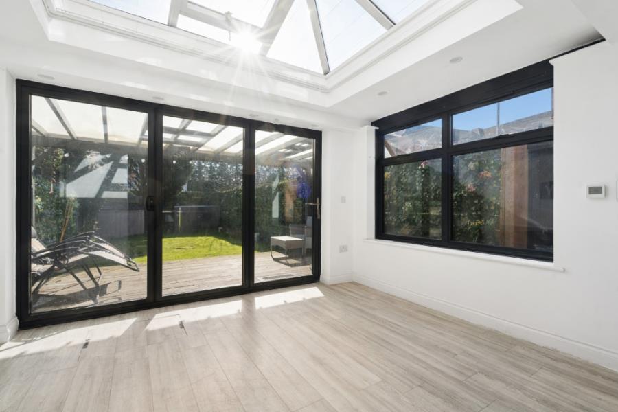 House Old Sawmill Place in Little Chalfont