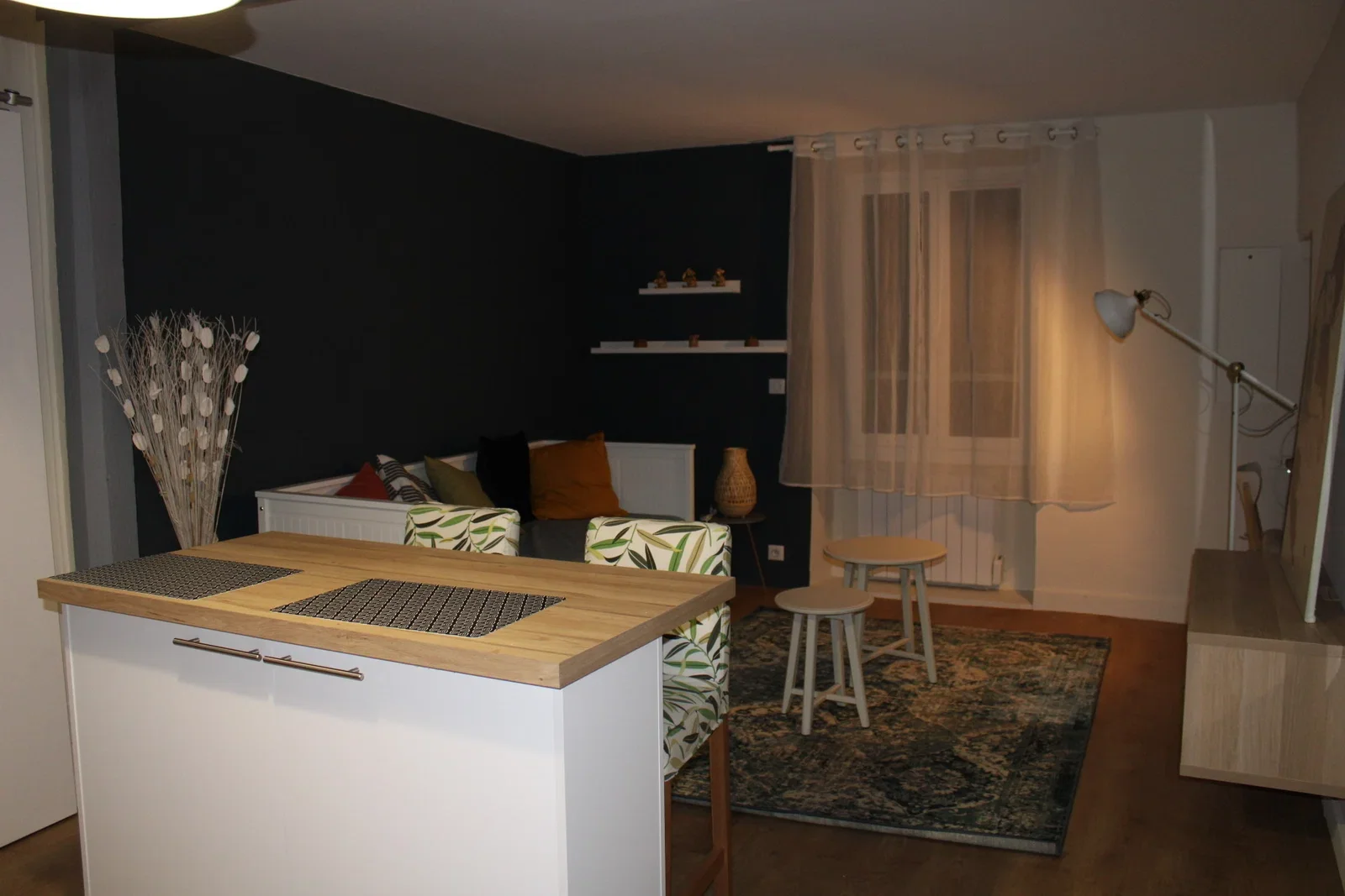 Room Rue des Orfèvres in Châteaufort