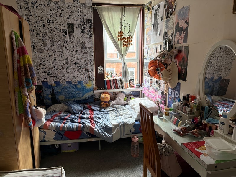 Room Fordham Street in Greater London