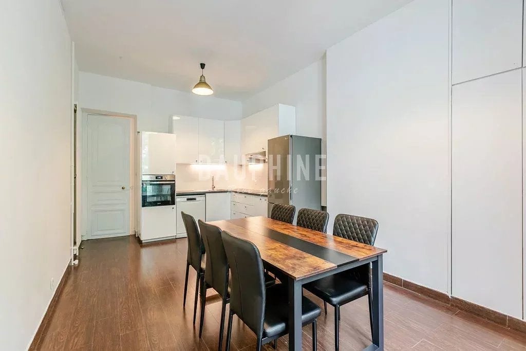 Appartement Rue Galilée à Paris
