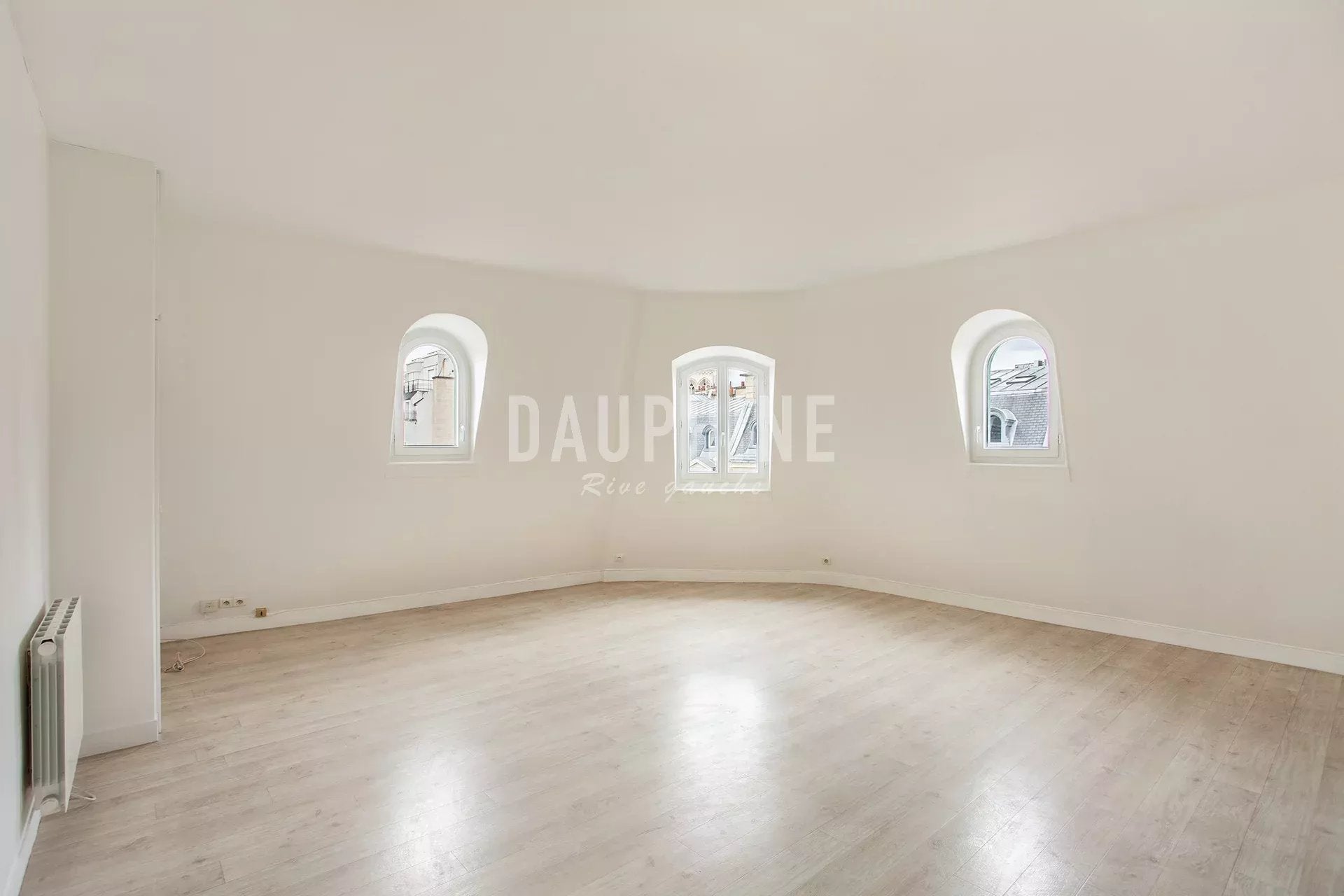 Appartement Esplanade Habib Bourguiba à Paris