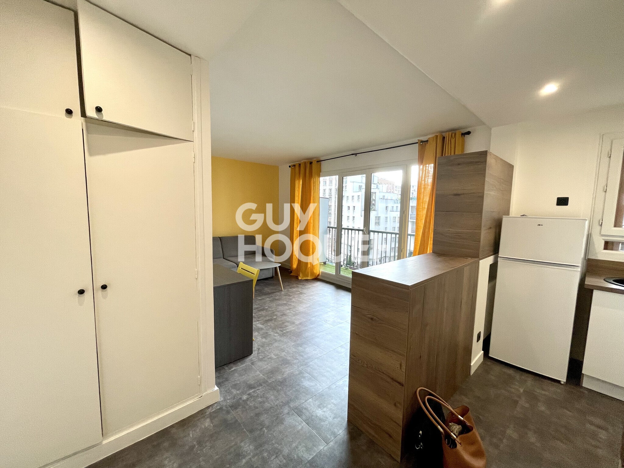 Chambre Boulevard Mortier à Paris