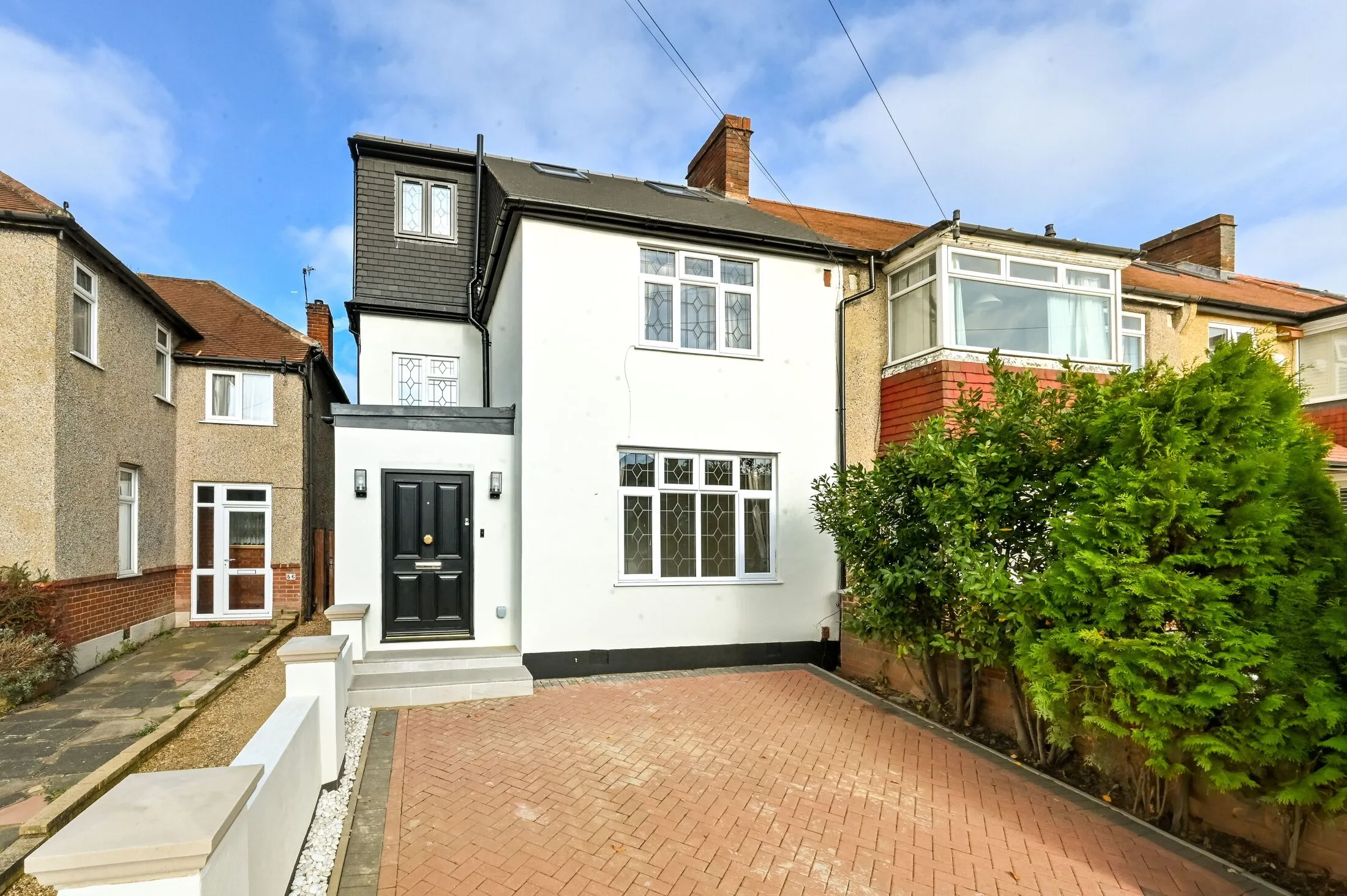 House Amberwood Rise in Greater London