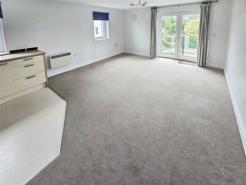Flat Whym Kibbal Court in Redruth