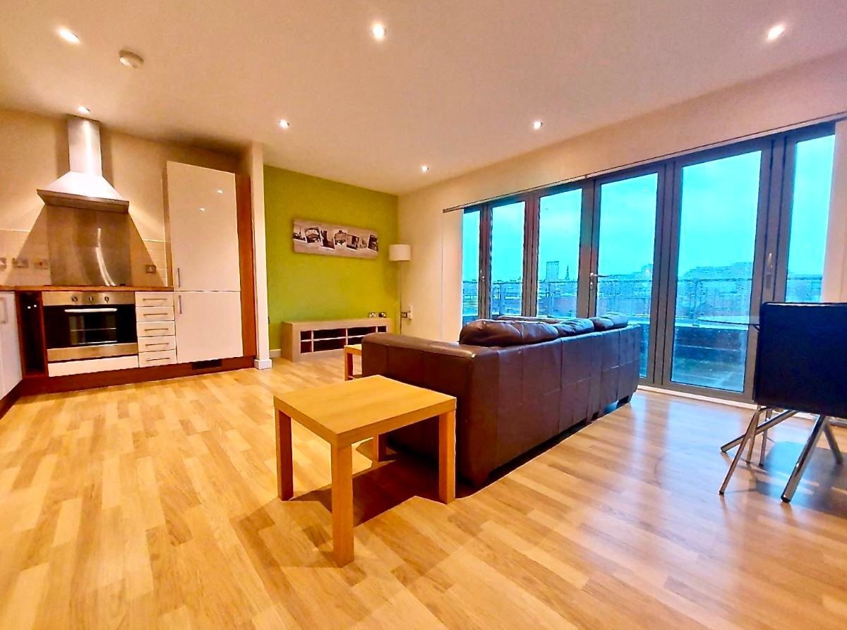 Flat Mowbray Street in Sheffield