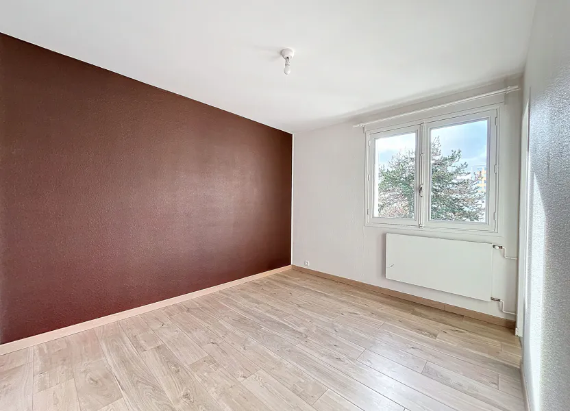 Flat Rue Proudhon in Clermont-Ferrand