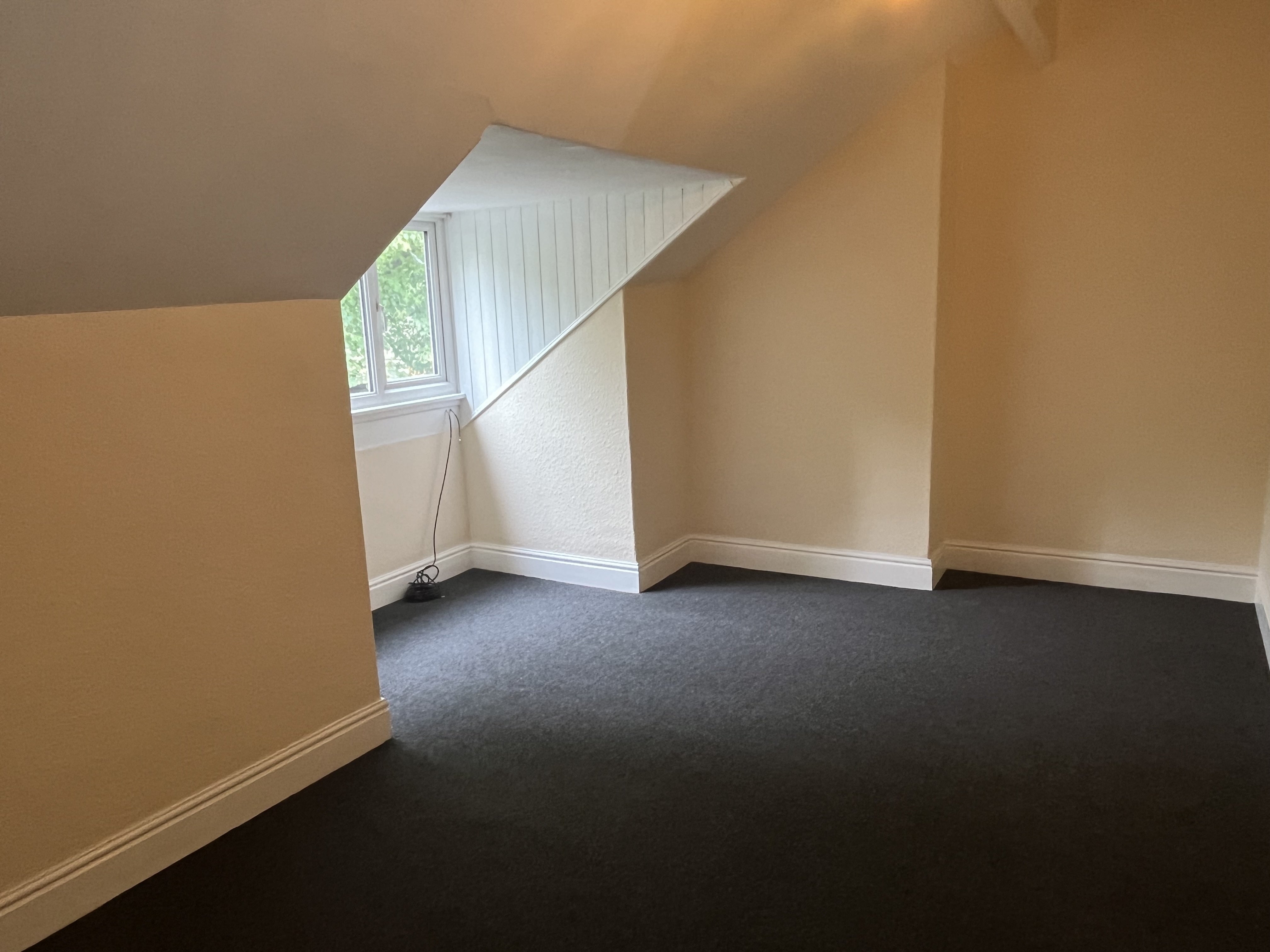 Flat Lawn Avenue in Doncaster