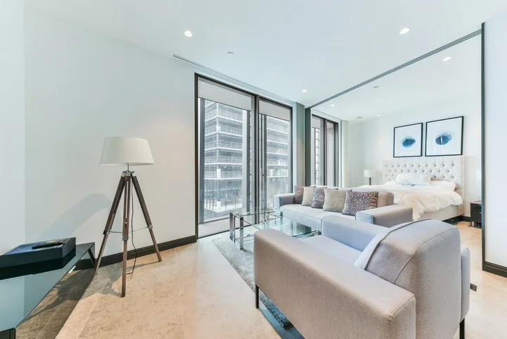Room Blackfriars Road in Greater London