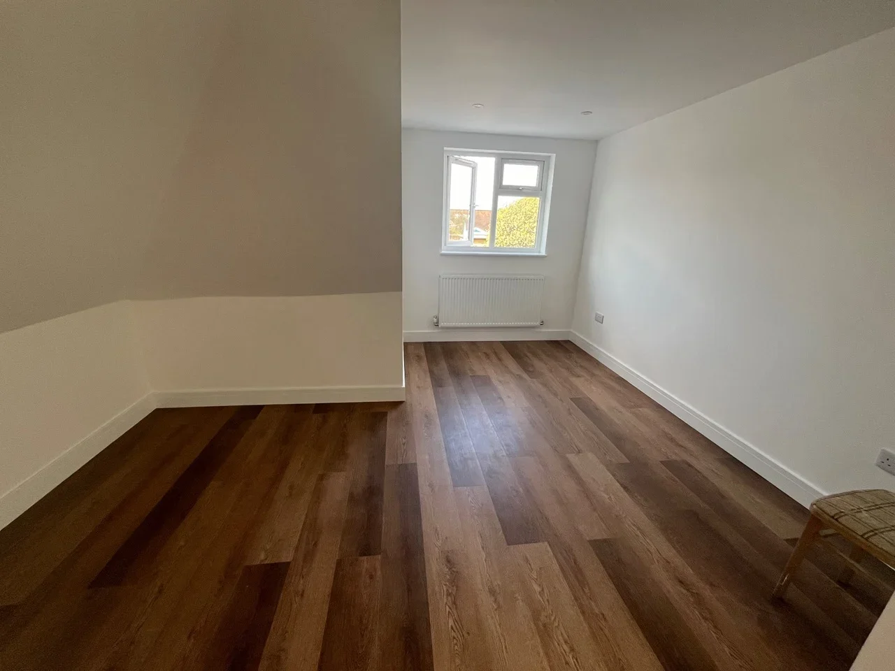 Room Talbot Road in Borough of Spelthorne