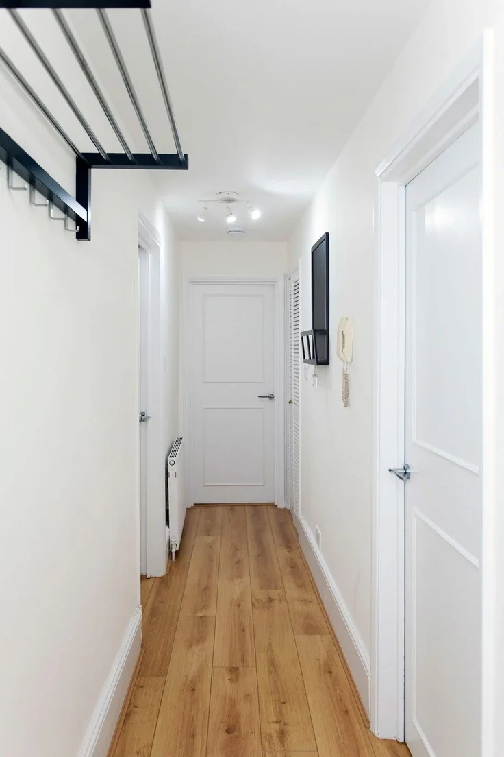 Flat Cambridge Street in City of Westminster