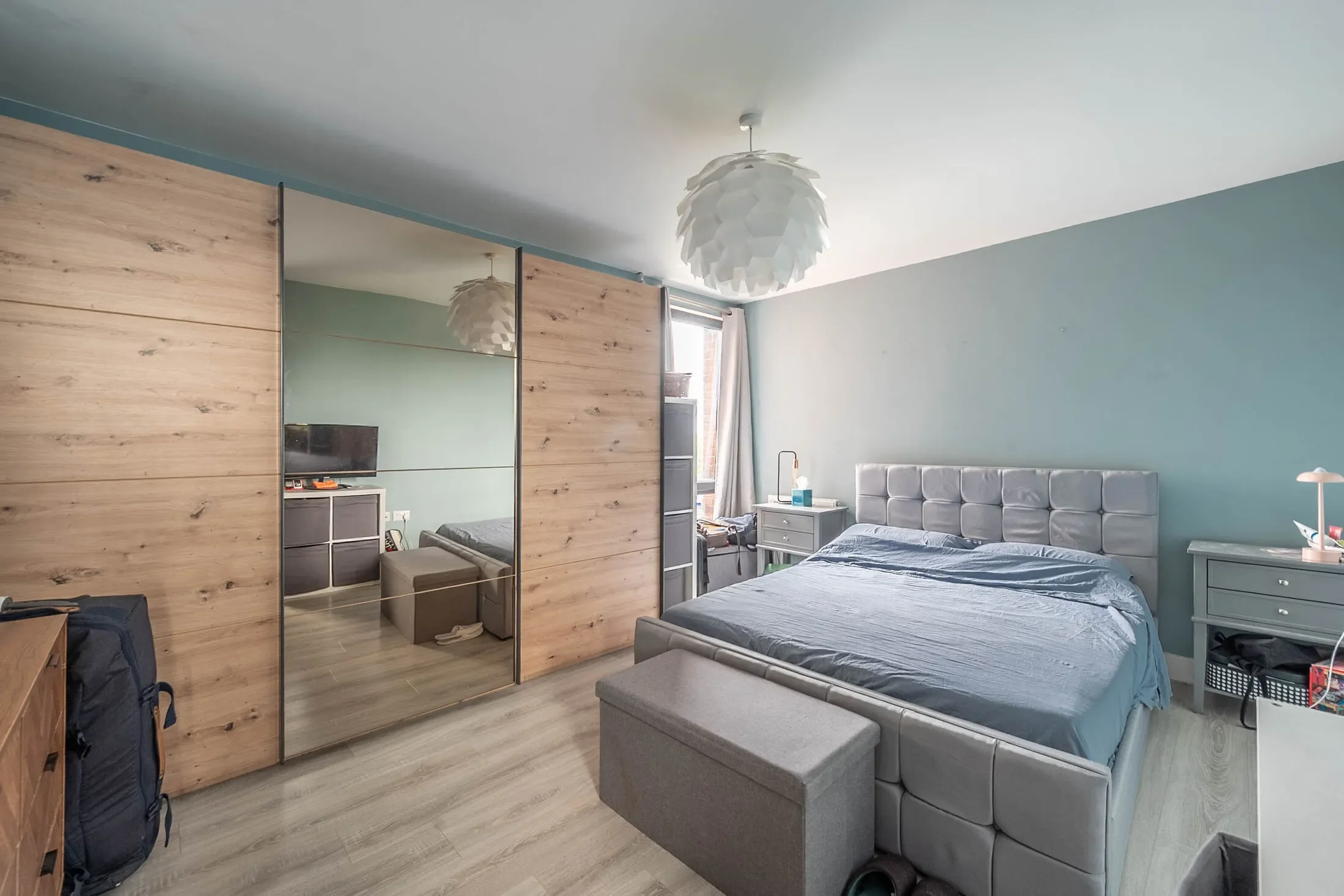 Flat Ellen Webb Drive in Greater London
