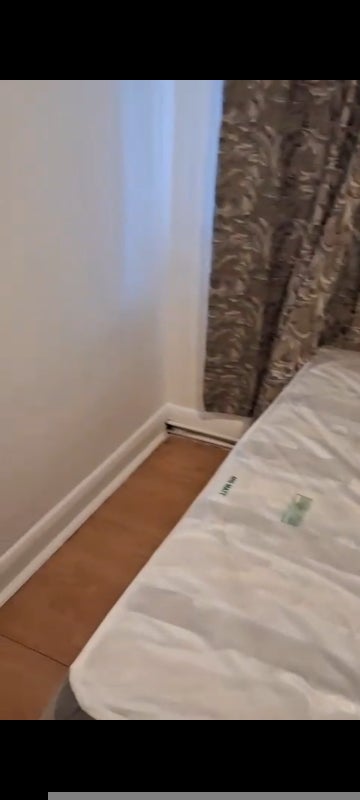 Room Buller Close in Greater London
