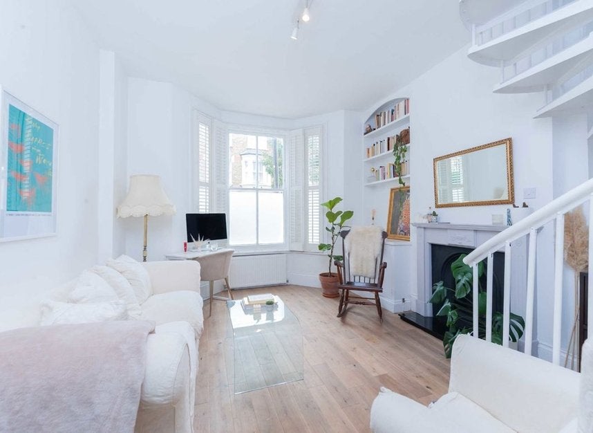 Flat Ashmore Road in City of Westminster