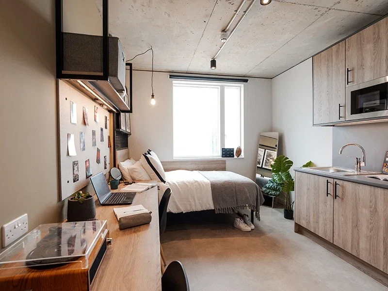 Flat Ruby Street in Greater London