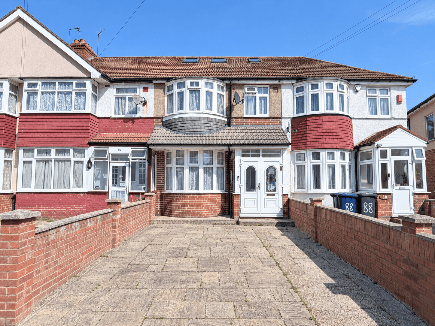 House Cornwall Avenue in Greater London