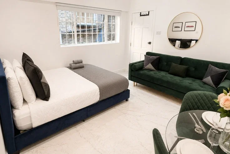 Flat Cromer Street in Greater London