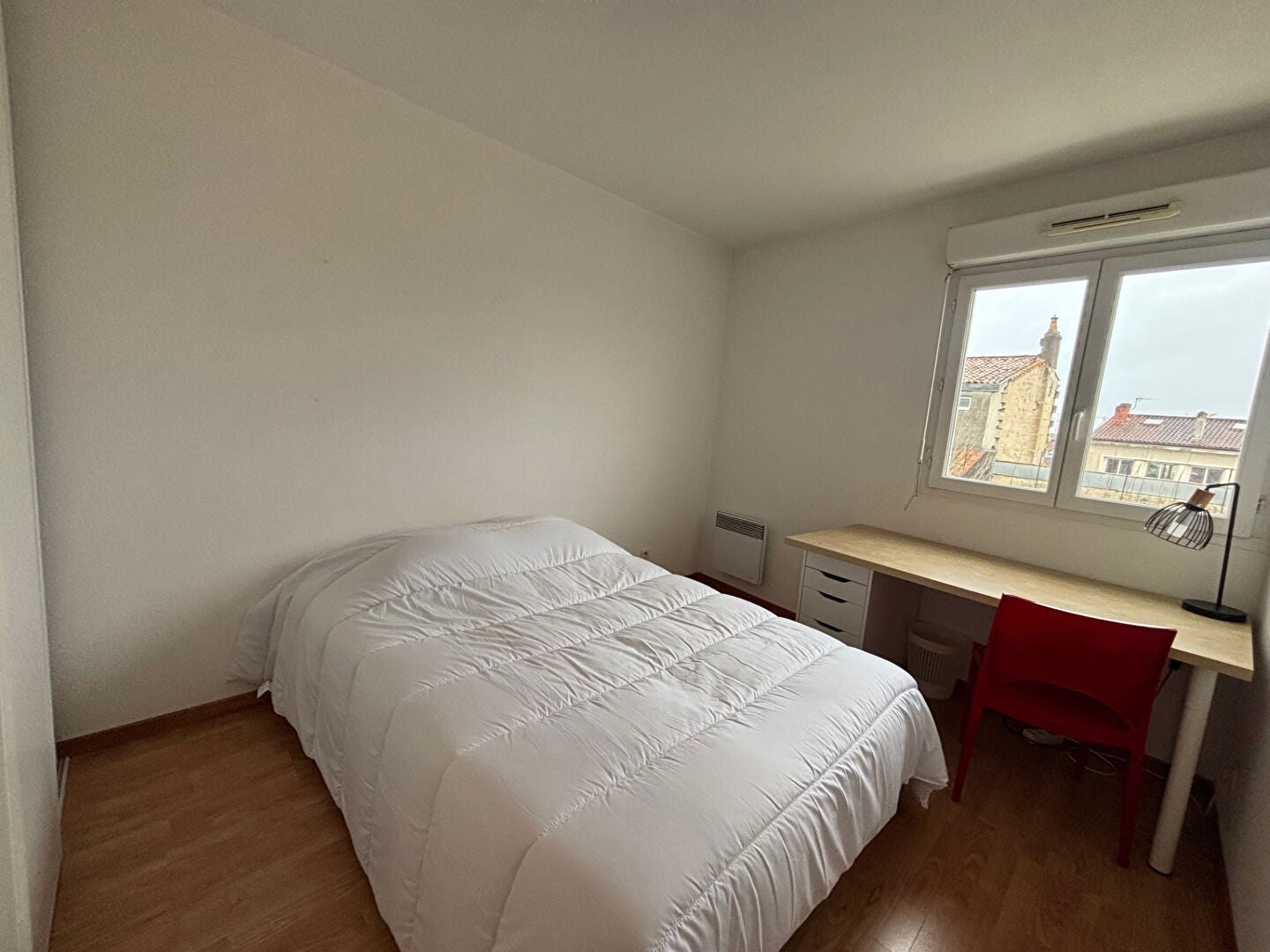Flat Route de Saint-Germain in Cours-de-Pile