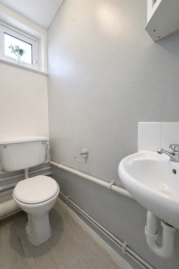 Flat Archer Square in Greater London