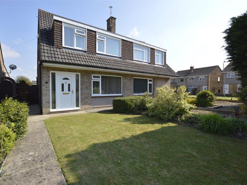 Room Wrington Close in Bristol