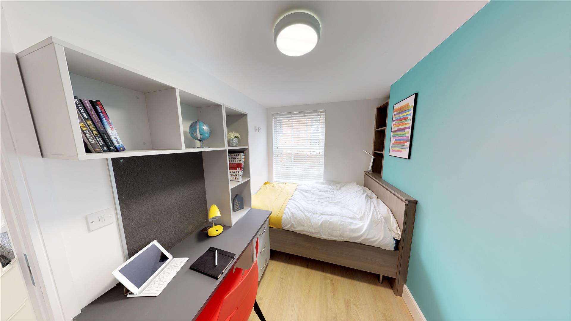 Room St Edward's Road in Portsmouth