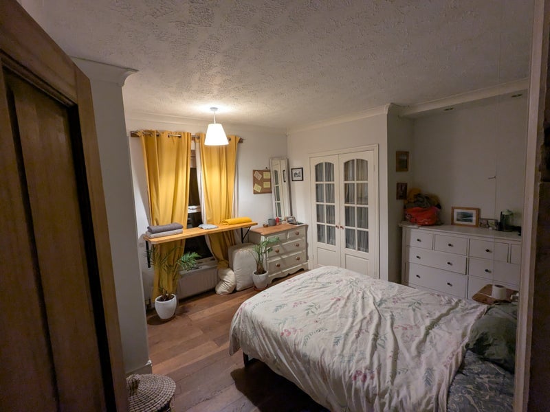 Room Pillingers Road in Bristol