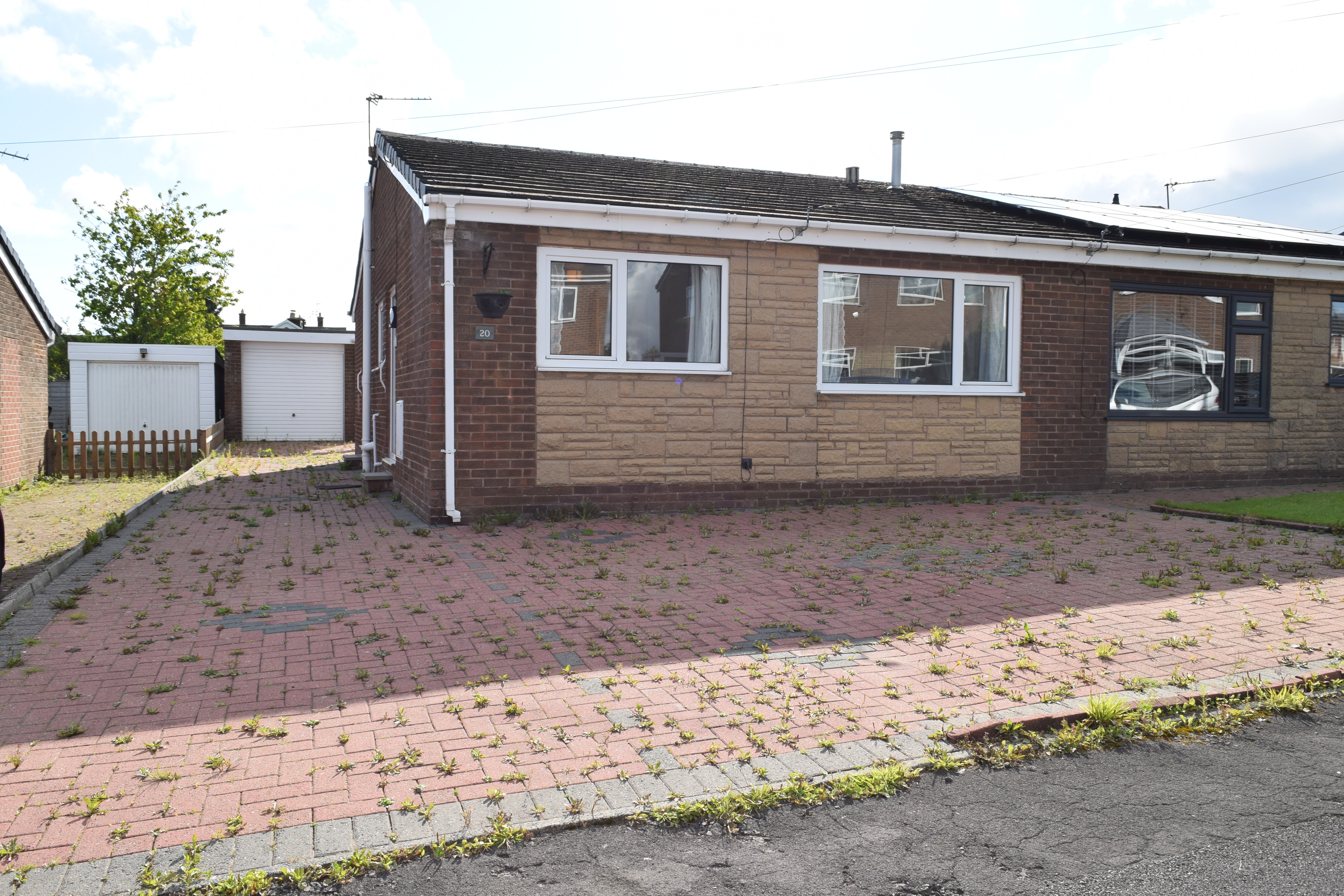 House Columbia Way in Blackburn