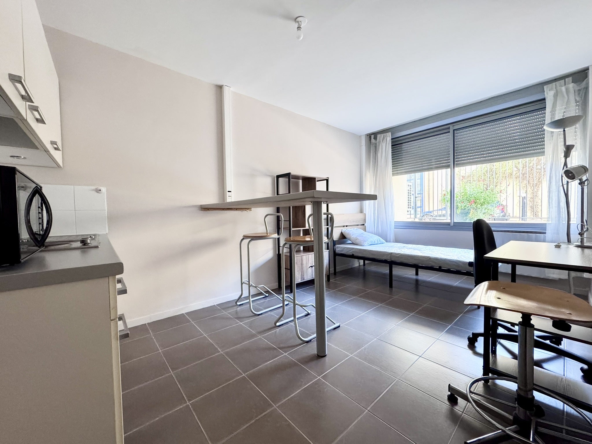 Flat Rue Pierre Semard in Nîmes
