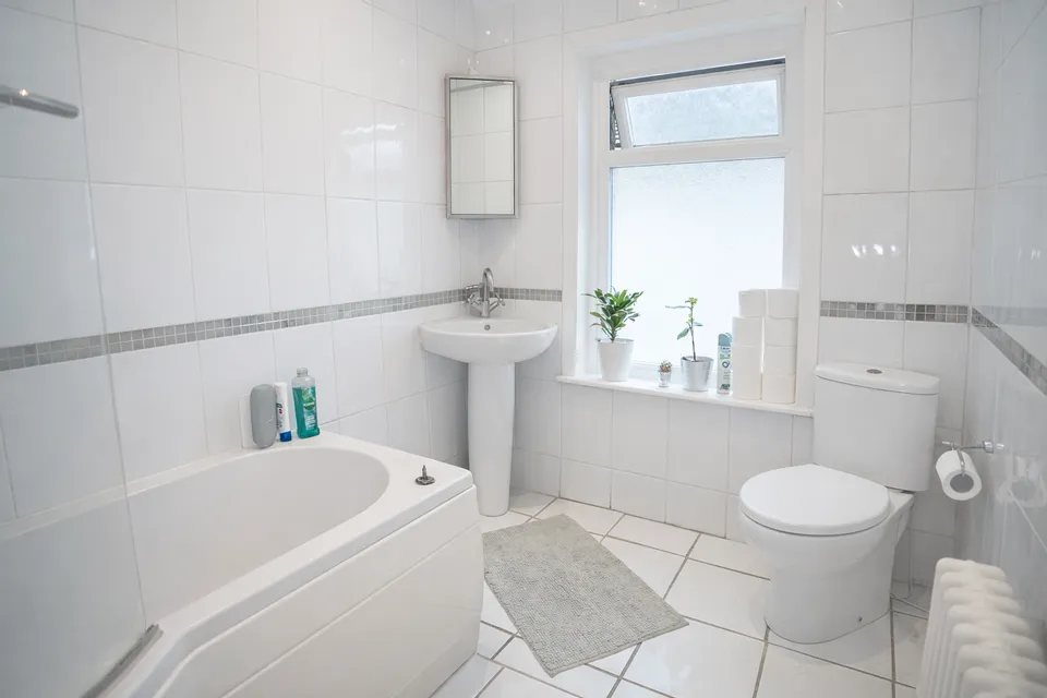 Room Malmesbury Road in Southampton