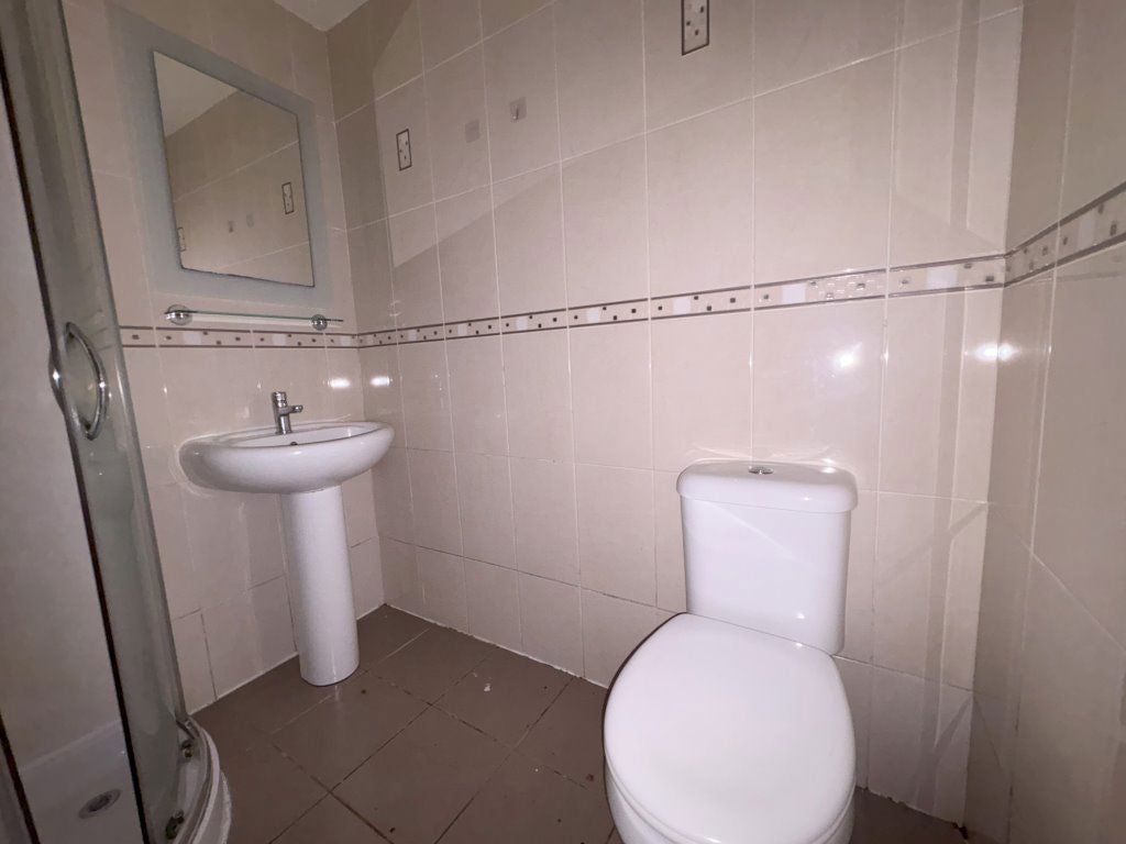 Flat Lochee Road in Dundee