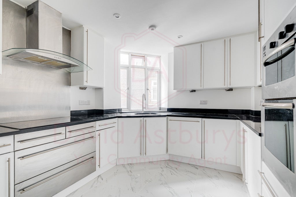 Flat Hilgrove Road in Greater London