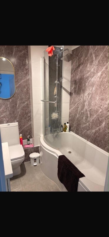 Room Dingle Gardens in Greater London