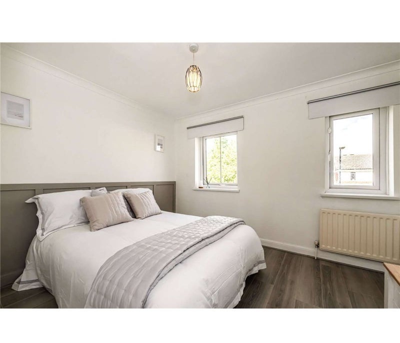 Room Dingle Gardens in Greater London