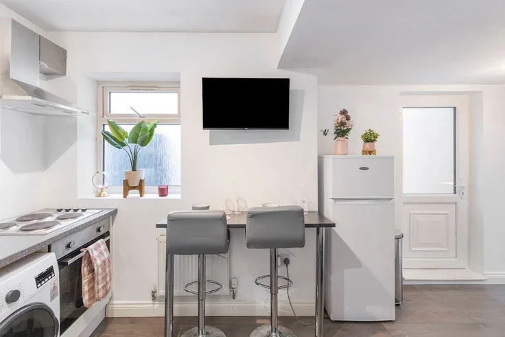 Room Montpelier Rise in Greater London